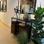 公寓 Trendy Seaside Escape 2 Bedroom Penthouse