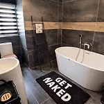 公寓 Trendy Seaside Escape 2 Bedroom Penthouse 马尔萨斯卡拉