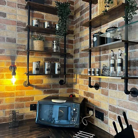 Trendy Seaside Escape 2 Bedroom Penthouse Marsaskala