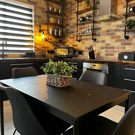 Apartamento Trendy Seaside Escape 2 Bedroom Penthouse Marsaskala