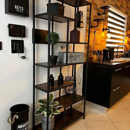 Trendy Seaside Escape 2 Bedroom Penthouse Апартаменты Марсаскала