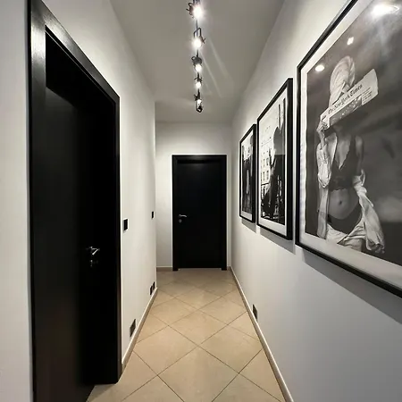 Apartament Trendy Seaside Escape 2 Bedroom Penthouse