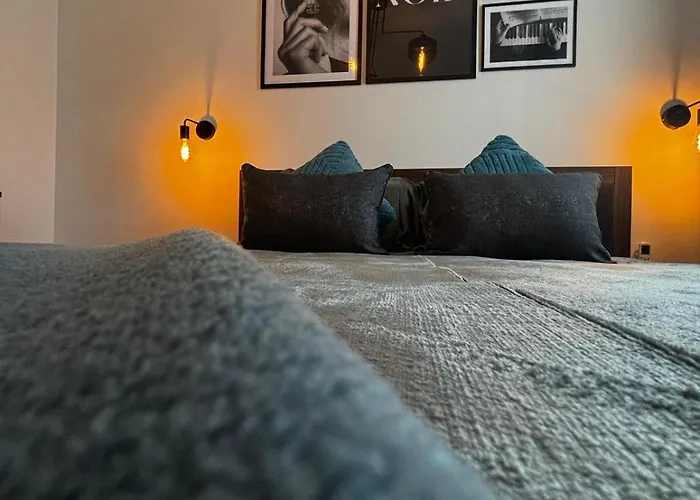 Trendy Seaside Escape 2 Bedroom Penthouse