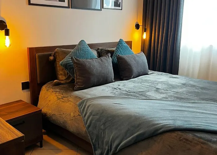 Daire Trendy Seaside Escape 2 Bedroom Penthouse *